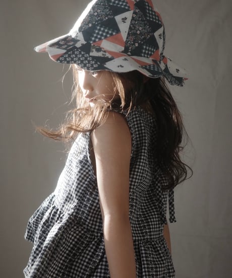 UANDEL -Shadow Navy Gingham Top