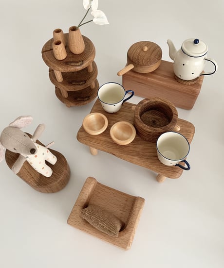 tateplota - Stove with ware