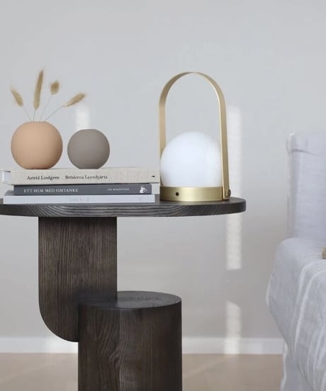 cooee design - BALL VASE 8cm MUD
