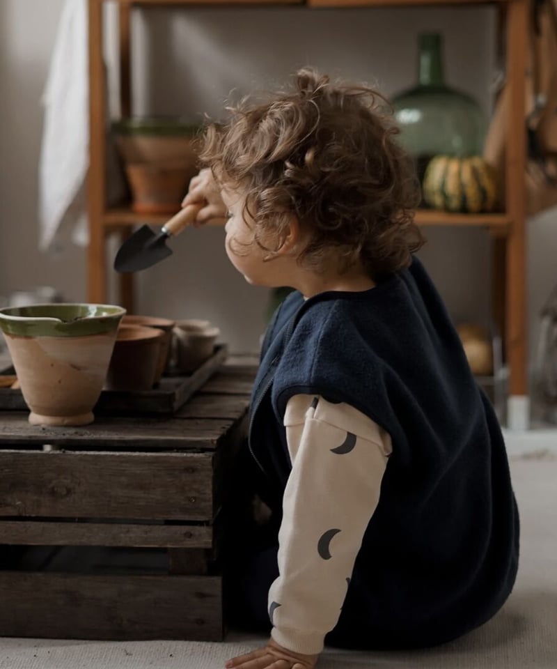 organic zoo - Pebble Midnight Sweatshirt | UANDEL