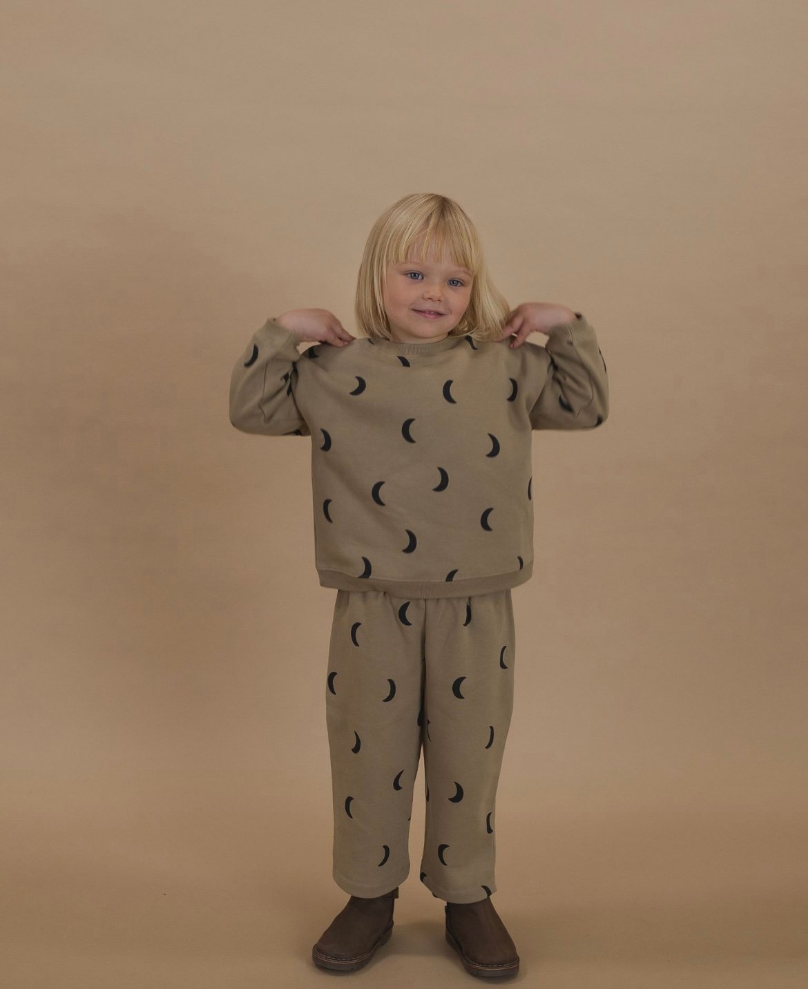 organic zoo - Dusky Midnight Sweatshirt | UANDEL