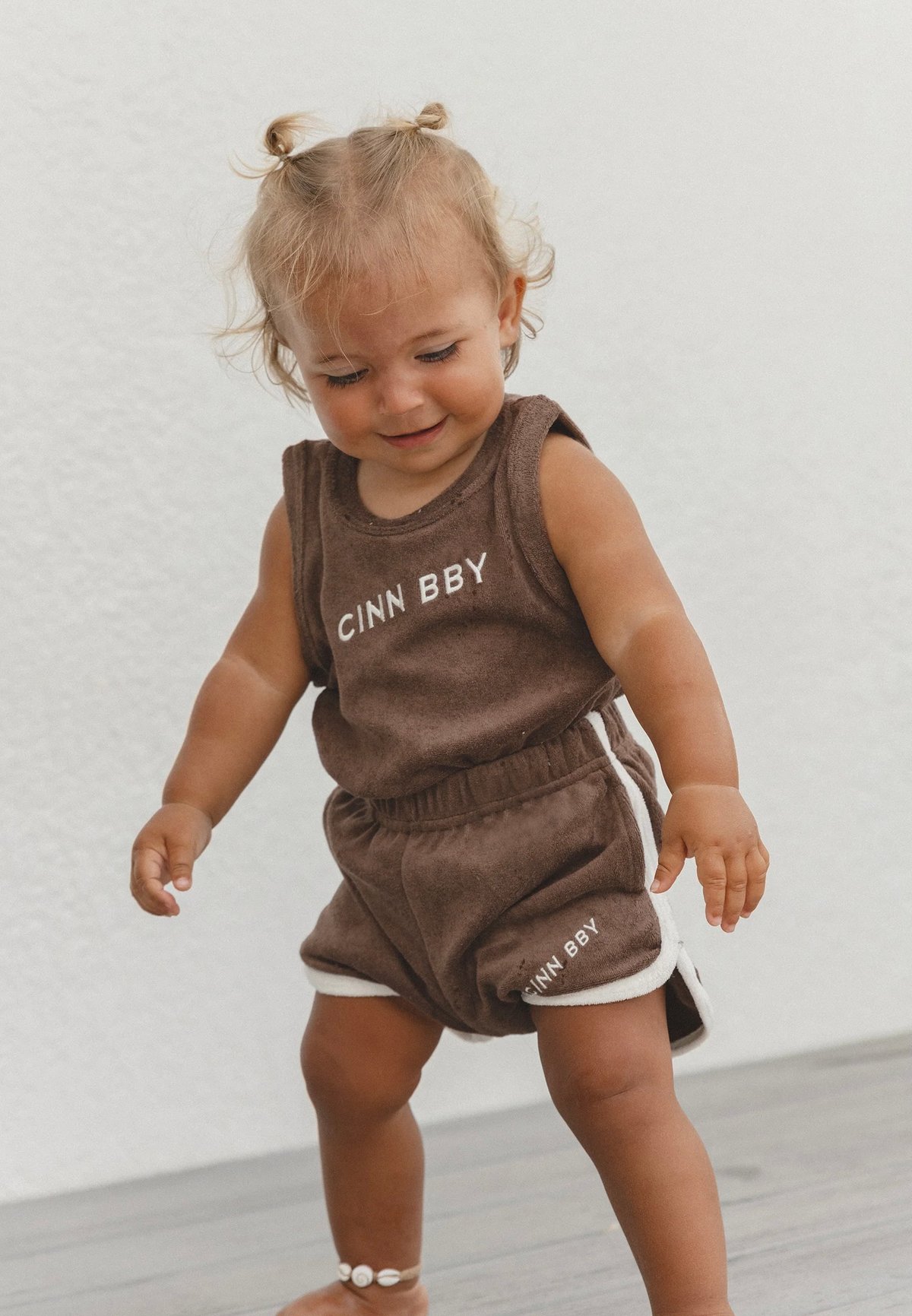 CINNAMON BABY - Terry Singlet - Dark Chocolate