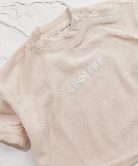CINNAMON BABY -  Terry Toweling Tee - Cream