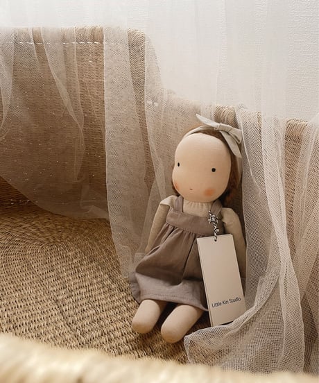 Little Kin Studio -  Medium doll (ミディアム)