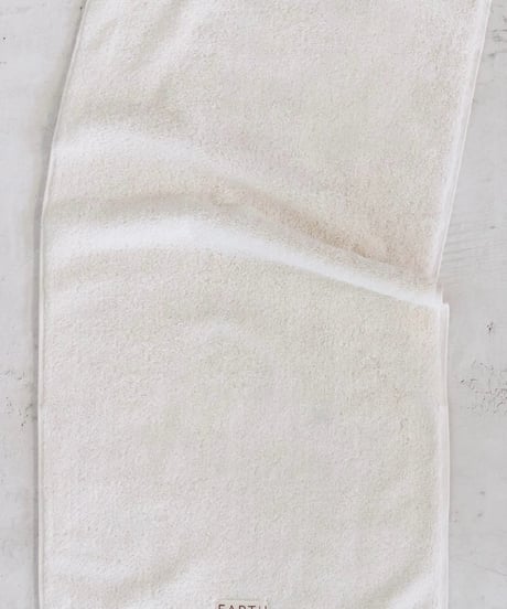 【予約】EARTH THE ARCHIVE - Plant dyed organic towel -face