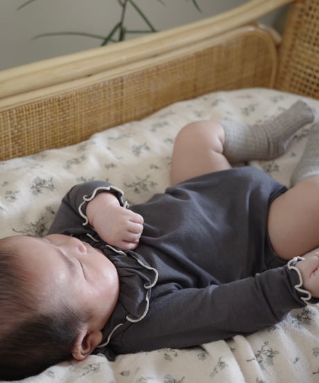 UANDEL - mellow collared romper (charcoal)