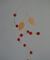 【予約販売商品】Kinetic Levi - Wild Apples hanging kinetic mobile