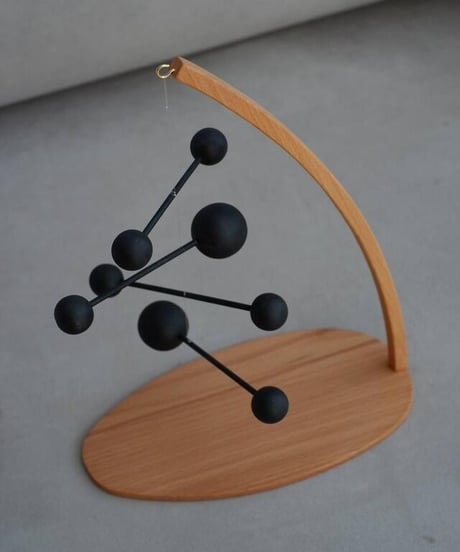 【予約販売商品】Kinetic Levi - Simon standing mobile