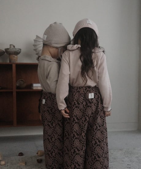 【adult予約販売商品】UANDEL - Vintage Floral Lace Pants
