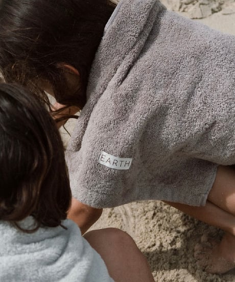 【予約】EARTH THE ARCHIVE - Plant dyed organic towel -face