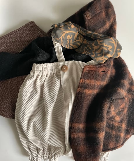 HELLO LUPO - Dalston Bloomers