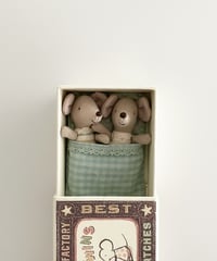 【予約販売商品】Maileg - Twins/Baby mice in matchbox (ふたごの赤ちゃんネズミ/ネックレース)