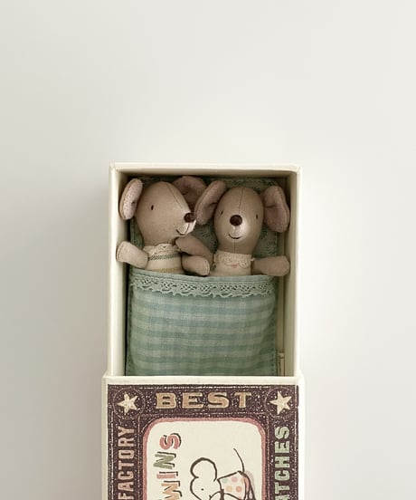 【予約販売商品】Maileg - Twins/Baby mice in matchbox (ふたごの赤ちゃんネズミ/ネックレース)