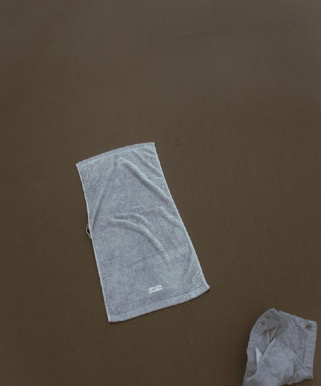 【予約】EARTH THE ARCHIVE - Plant dyed organic towel -face