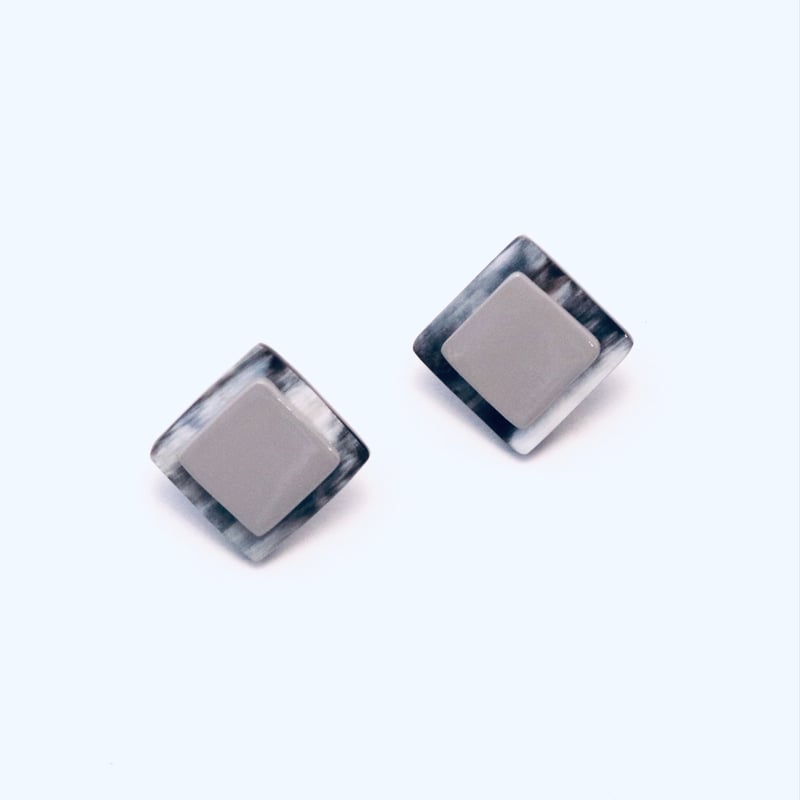 バイカラー（ブラックマーブル×グレーカラーコート）重ねスクエア 