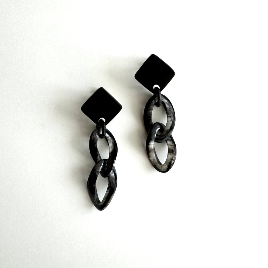 5ffff5ee72eb4605128b6c41