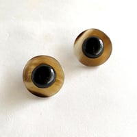 ドームデザインラウンドピアス（ブラック＆ブラウン）ESY17019