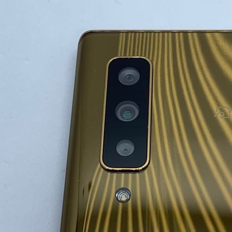 中古Cランク】arrows NX9 SIMロック解除済 F-52A docomo版 | CC 中古Cランク】arrows NX9 SIMロック解除済 F-52A docomo版 | CC