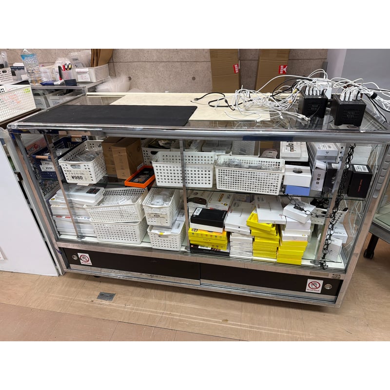 引取限定】 ガラスショーケース 店舗什器 8点 | CCコネクトオンライン