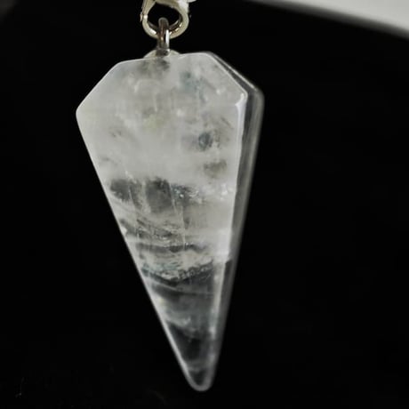 ペンジュラム　水晶　六角形・六面カット