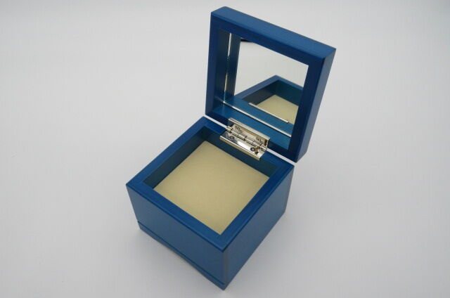 オルゴール付き多様なデザインの小物入れ カラーが選べる『ミラー付きBOX』【青】 | 浜名湖オルゴール