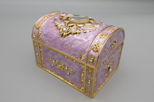 【新品】曲名：エリザベート「私が踊る時」ハート宝石箱オルゴール18弁　匿名発送 新品】オルゴール ハート型18弁、曲名：エリザベート「私が踊る時