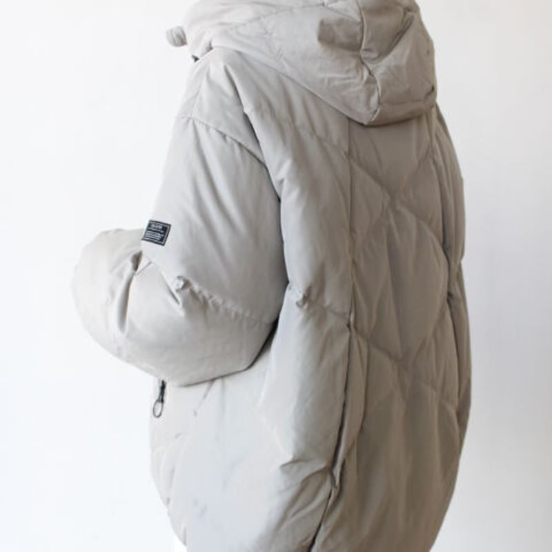 アヤン（ayane） コクーンダウンジャケット／グレー | KUKAI-FUKA 空海風花