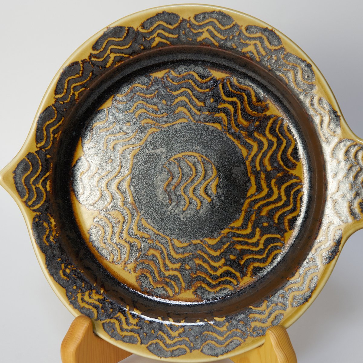 Arabia Kala GOG 魚のプレート（ブラウン） 02 | muchif / 北欧ヴィ