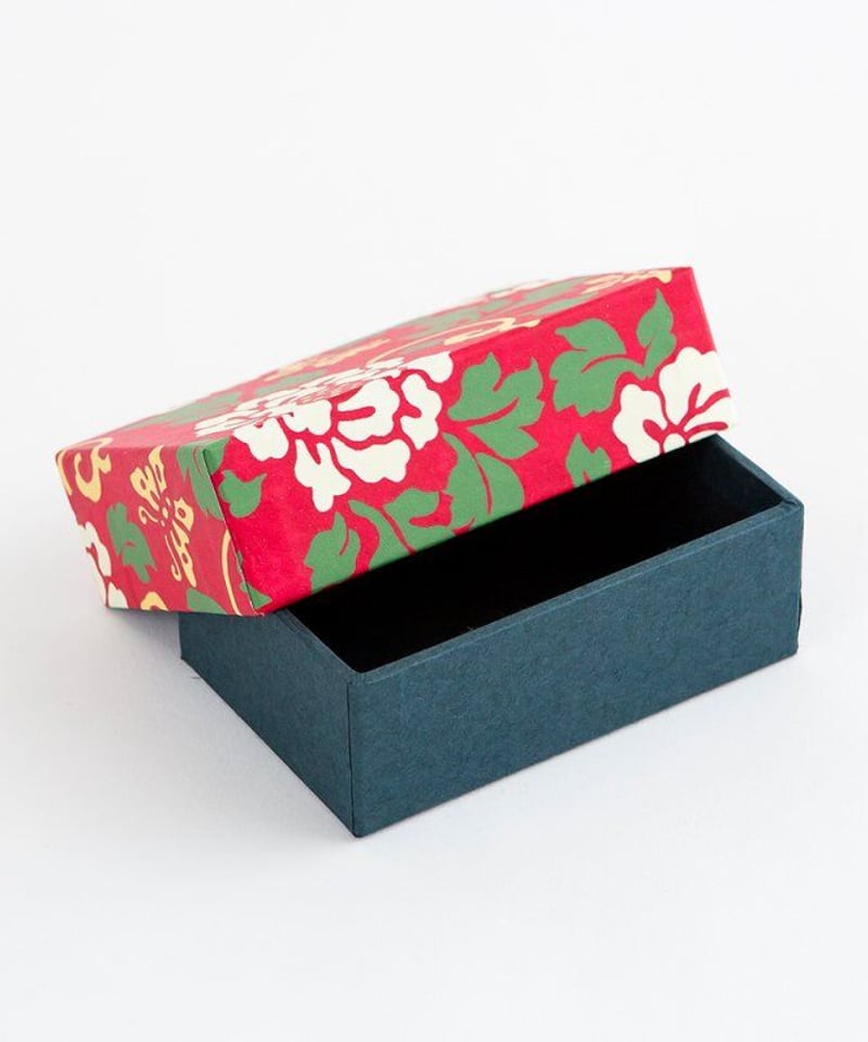 近代製の素晴らしい千両箱 工芸品 珍しいです。 近代製の素晴らしい千両箱 工芸品 珍しいです。 近代製の素晴らしい