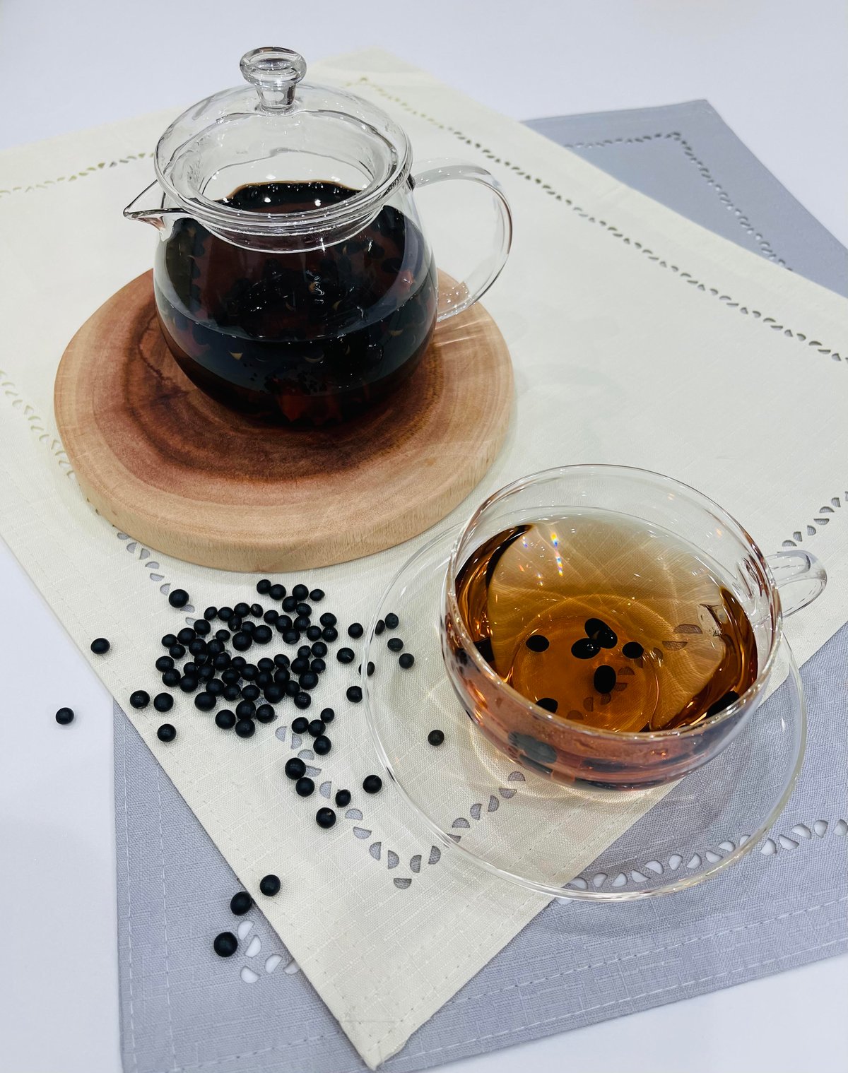 幻の黒千石黒豆茶 300g×3袋セット | 北海道黒豆茶 WEBSHOP