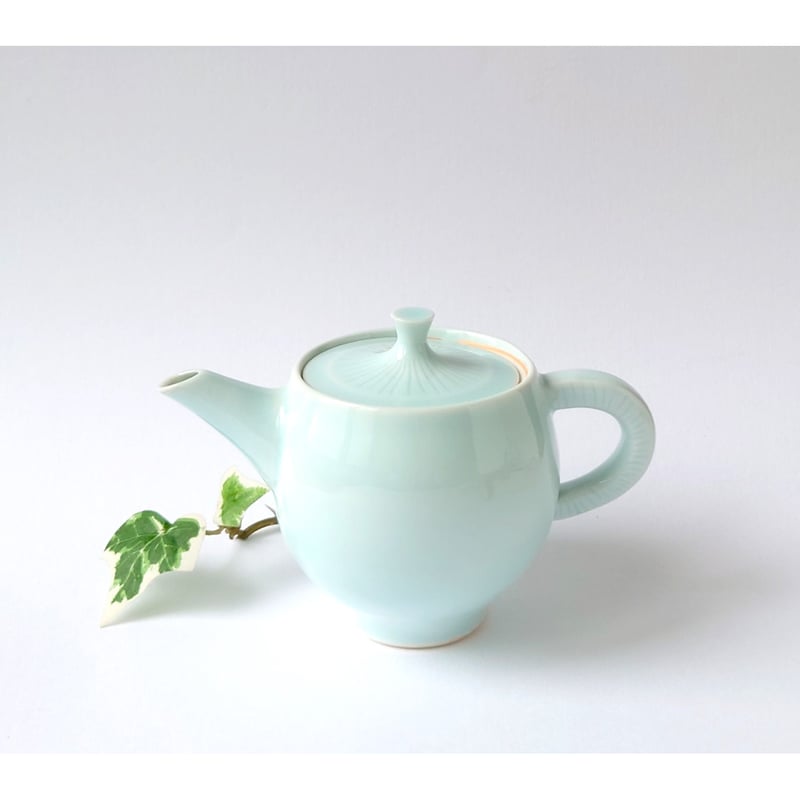 青白磁 急須｜谷口 左和子 | ギャラリー洛中洛外