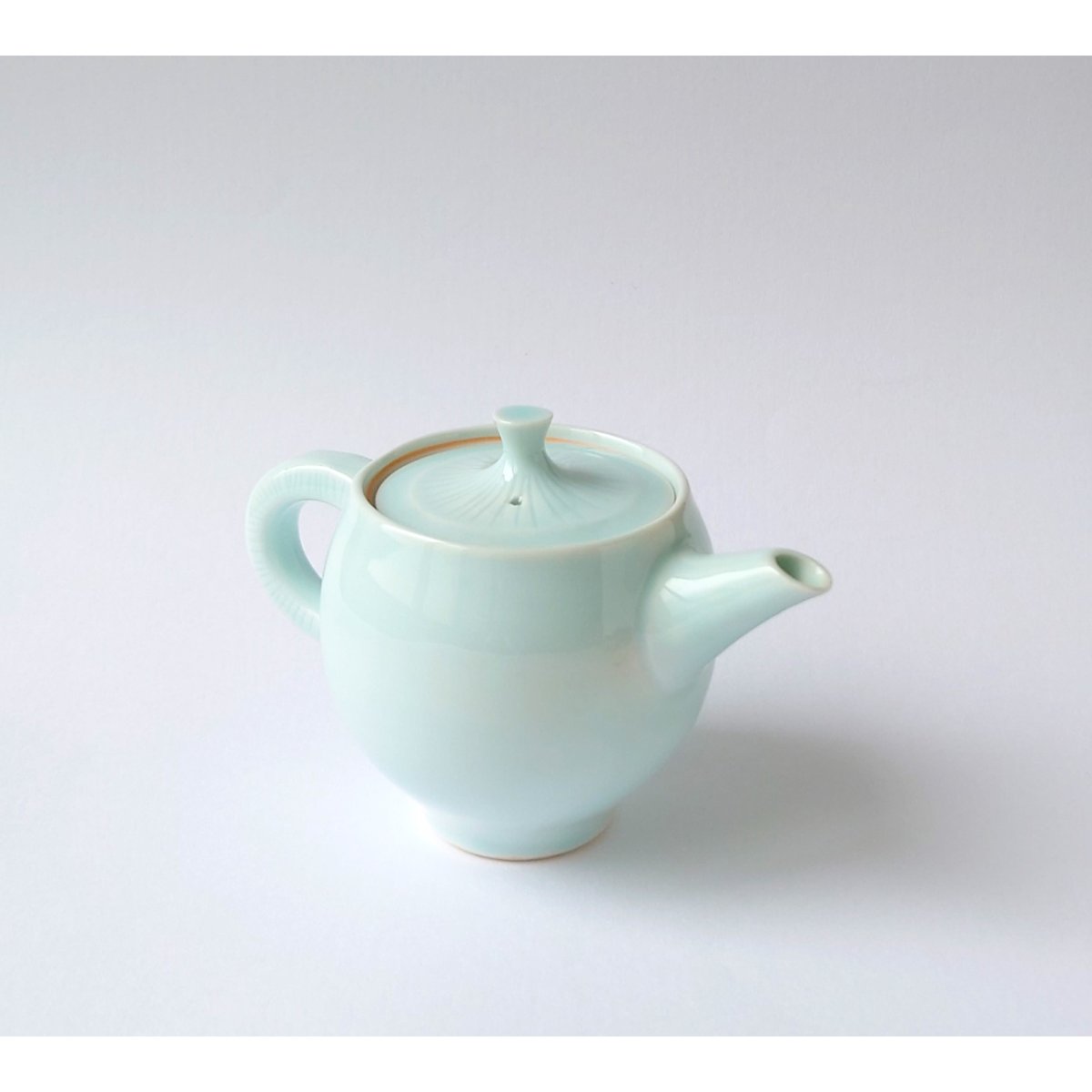 青白磁 急須｜谷口 左和子 | ギャラリー洛中洛外