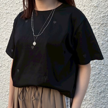 ハート♡刺繍Tシャツ