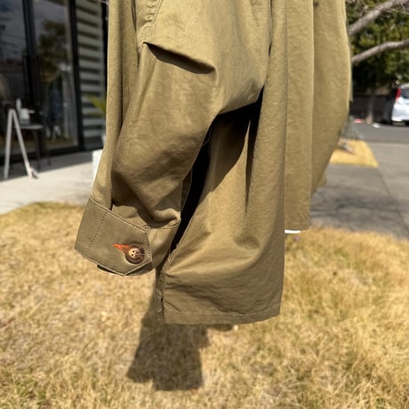 シャツブルゾン