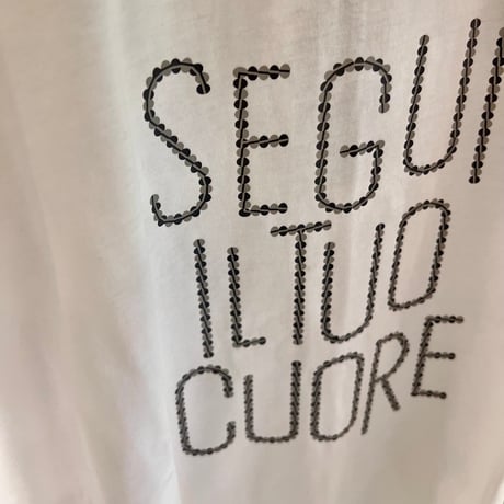 後ろギャザーロゴTシャツ