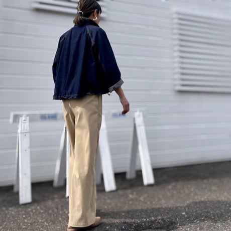 イージパンツ