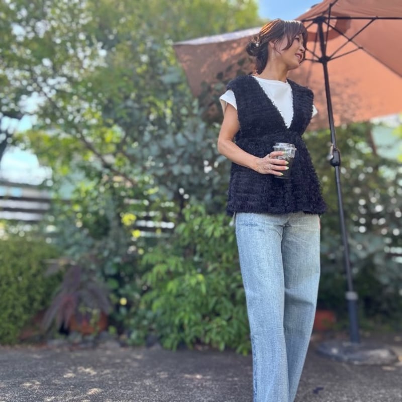 リヴドロワ新品フェザーチュールベスト ブラック 着映え】フェザーチュールベスト | RIVE DROITE(リヴドロワ