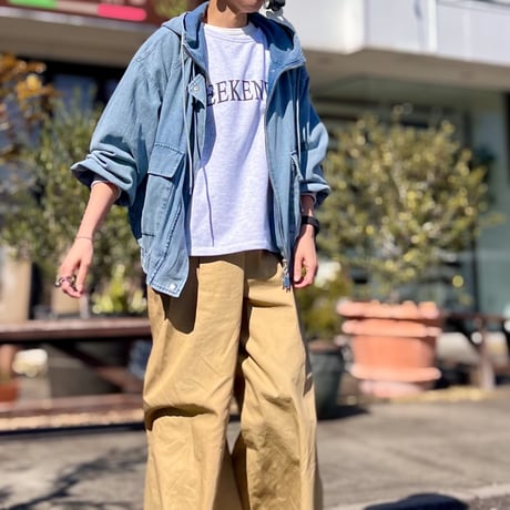 デニムパーカー