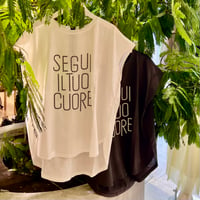 後ろギャザーロゴTシャツ