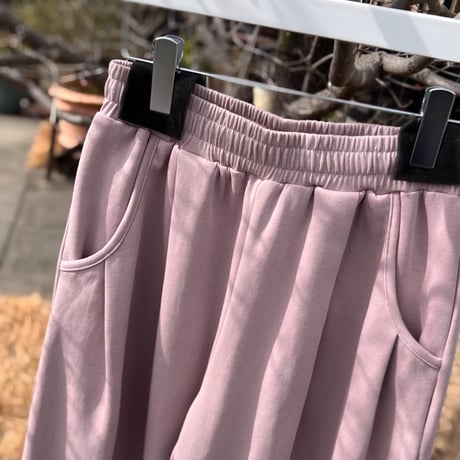 ポンチワイドカーヴィパンツ