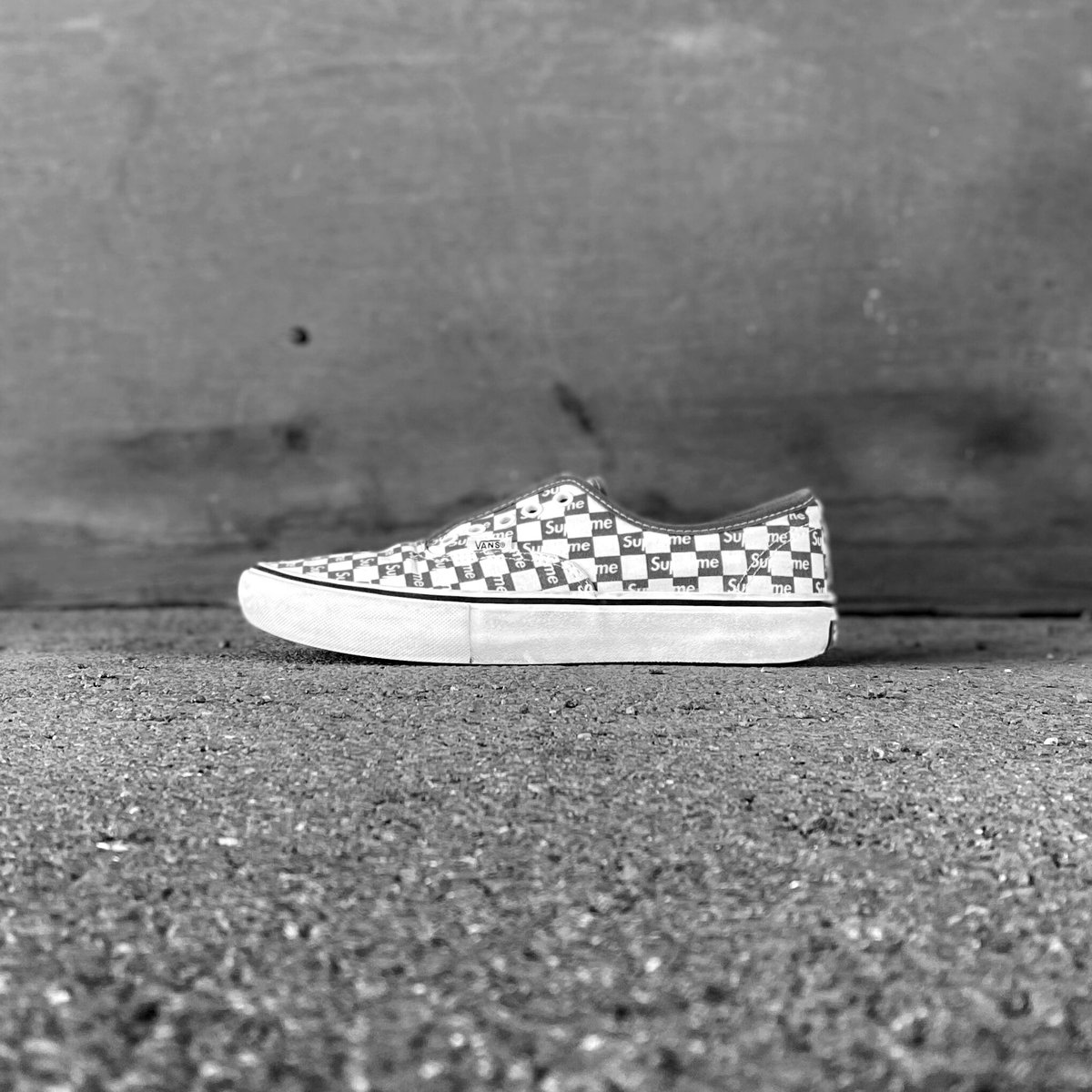 16 AW】Checker Logo Authentic Pro／VANS×SUPREME 