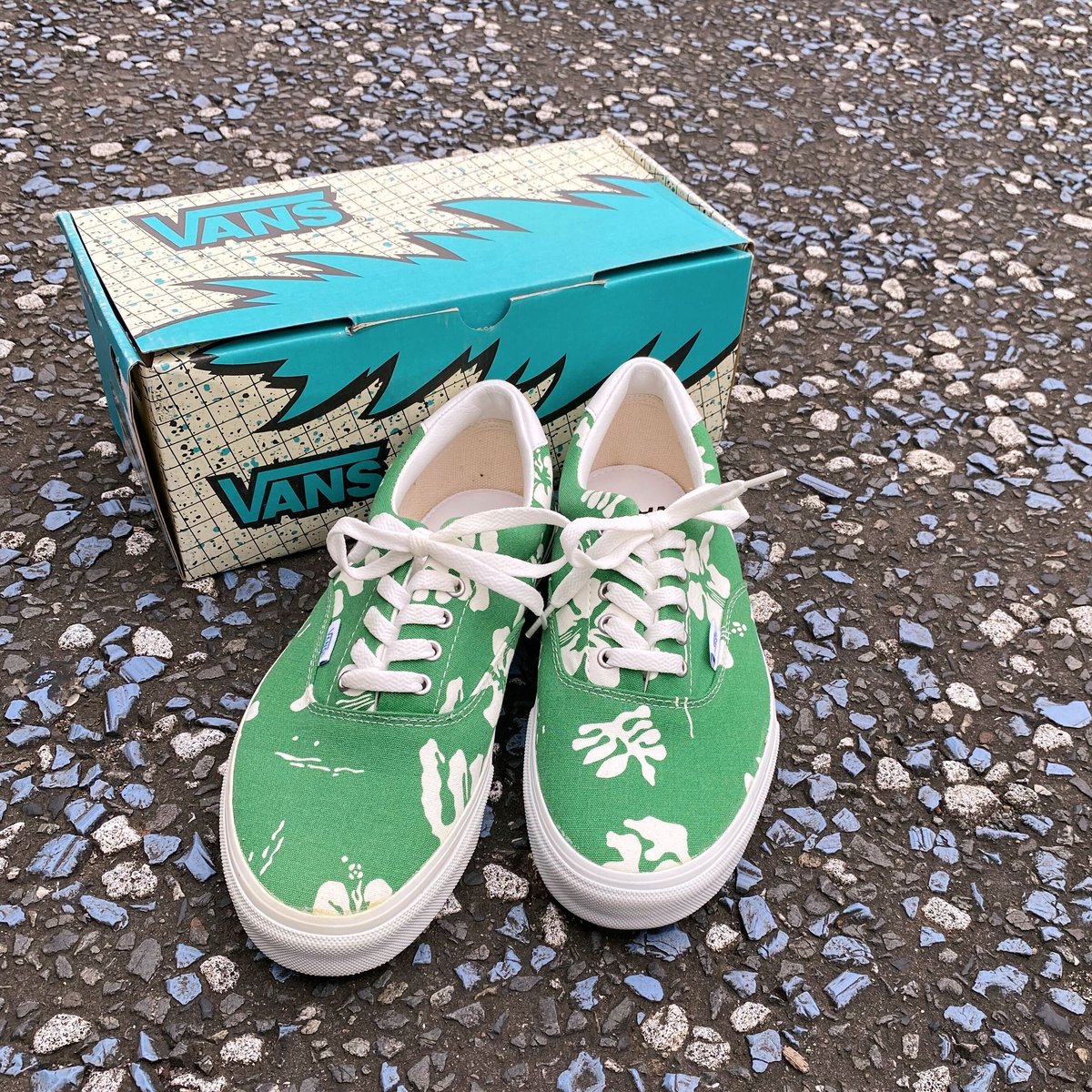 Vans store era fit