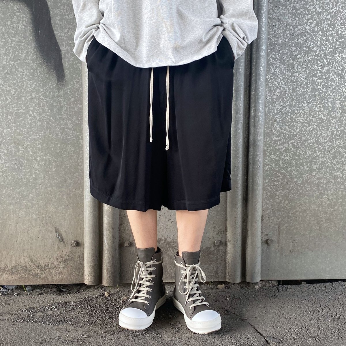 15 SS FAUN】Mega Shorts ／RICK OWENS | T/O