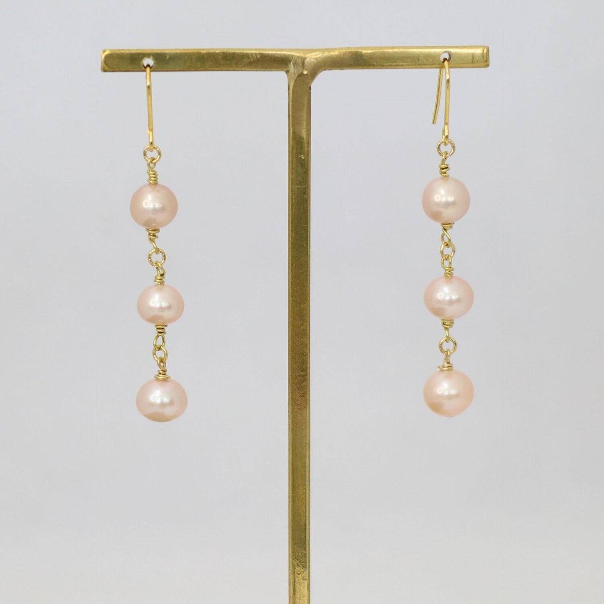 ビジュードエム 7連 淡水パール ピアス GOLD ビジュードエム 7連 淡水パール ピアス GOLD