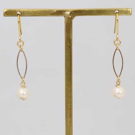 淡水パールマーキスリングピアスゴールド