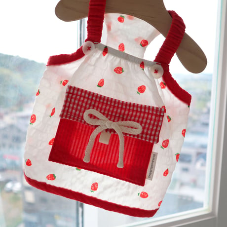 [ DURANG RURANG ] Strawberry Ice Pocket Top