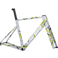 TAVELO ARDEN RACE