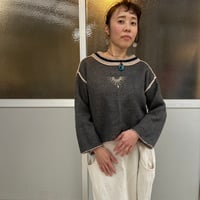 ショート丈デザインニット　-アップサイクル古着-