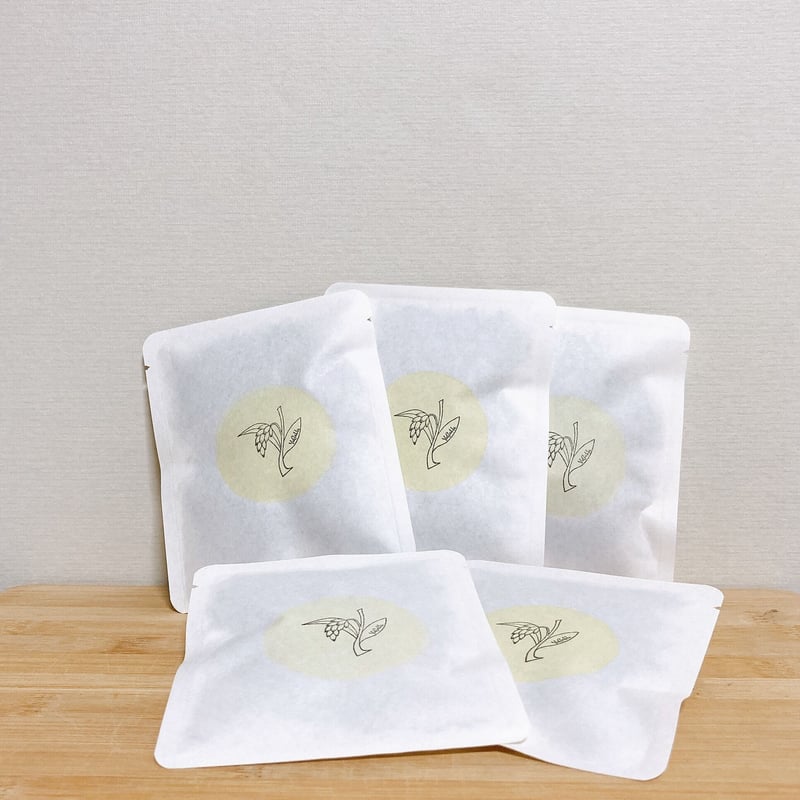 レモングラス〈 花茶 〉5袋(各2g)、レモングラス〈葉茶〉1袋 レモングラス〈 花茶 〉5袋(各2g)、レモングラス〈葉茶〉1袋
