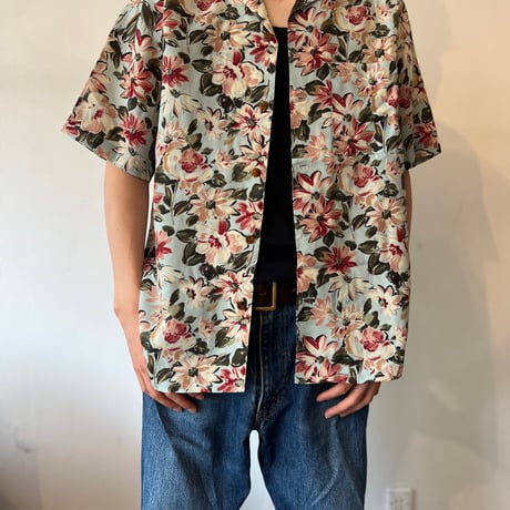 old flower pattern rayon shirt